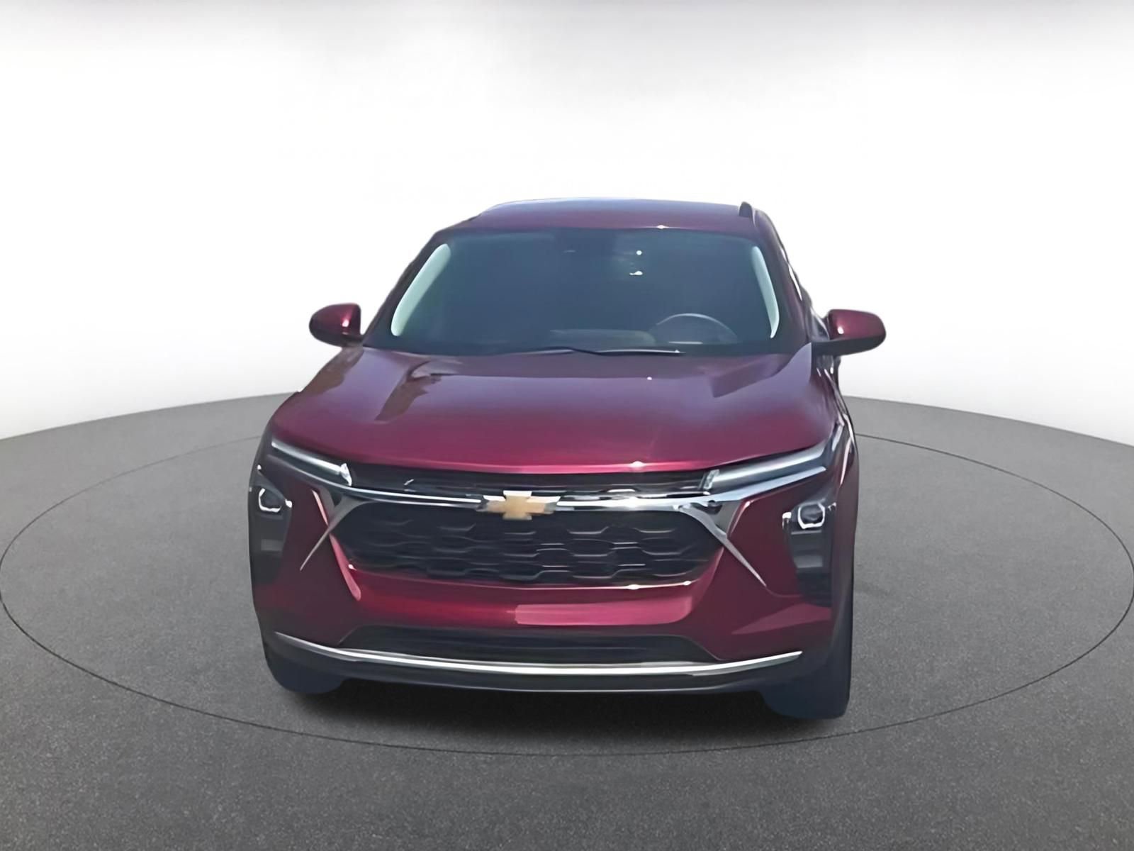 Used 2025 Chevrolet Trax LT FWD image 10