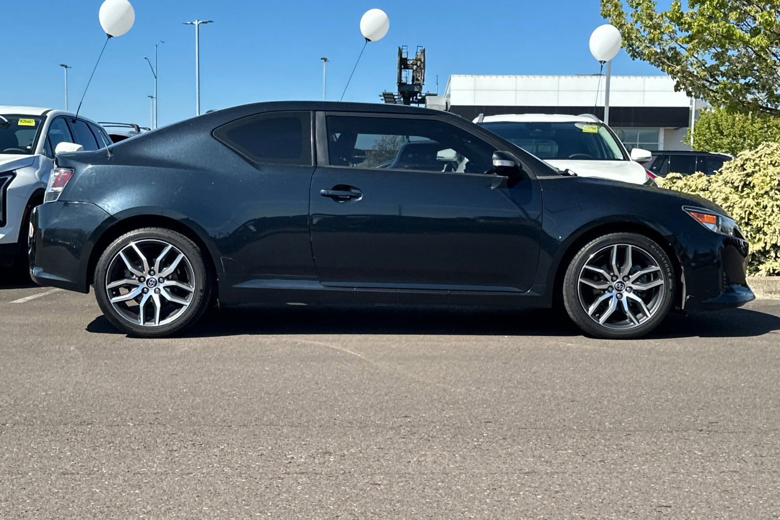 Used 2015 Scion tC image 3
