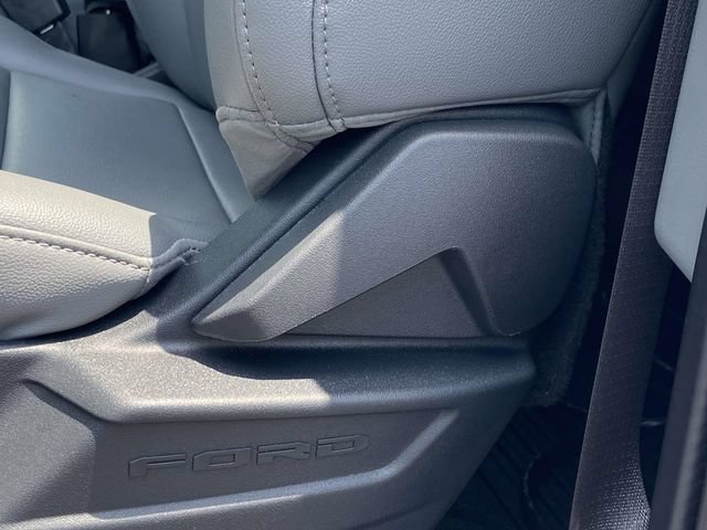 New 2026 Ford F550 4x4 Supercab Super Duty image 19