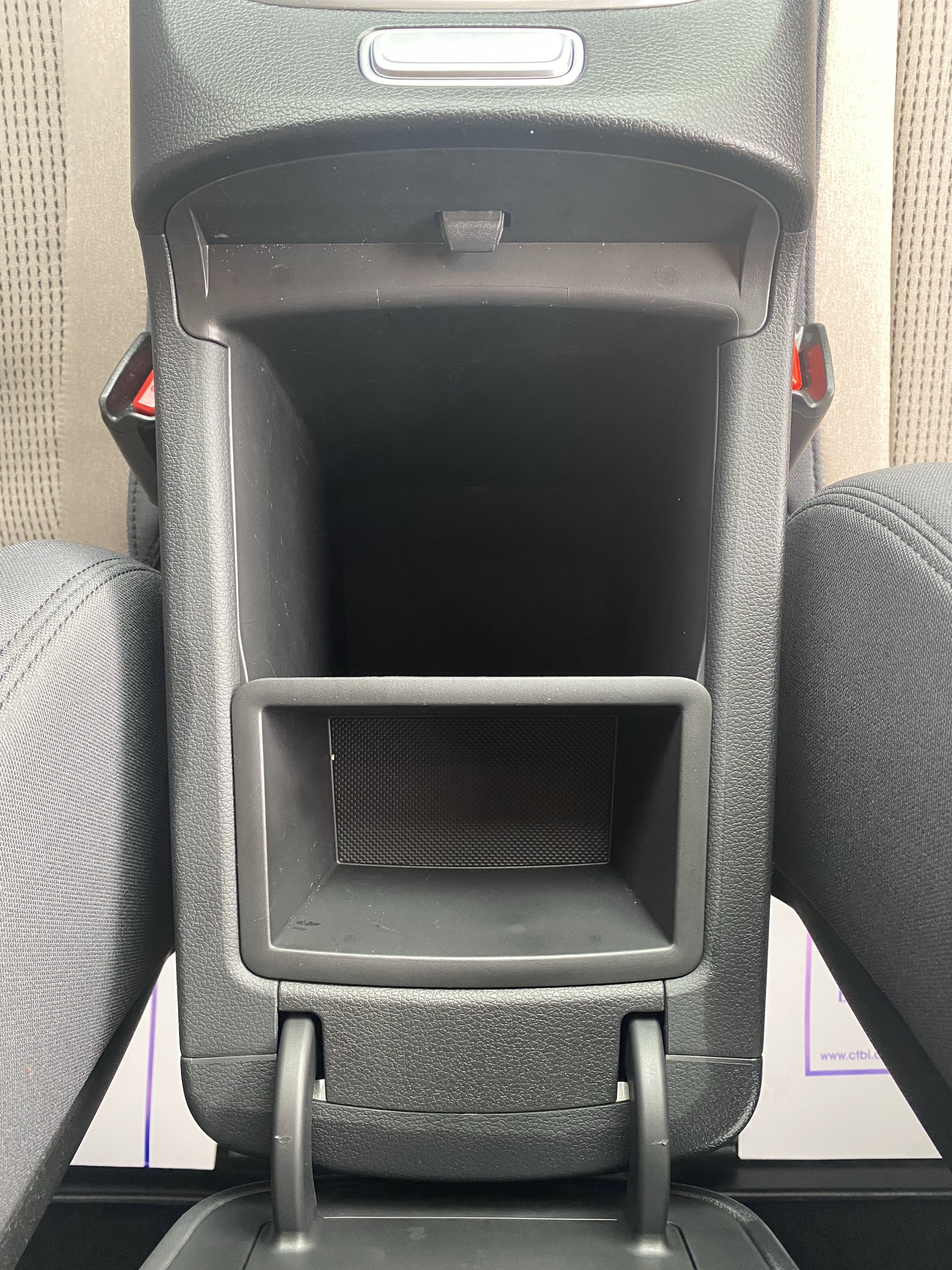 Used 2023 Hyundai Santa Fe SE w/ Cargo Package image 15