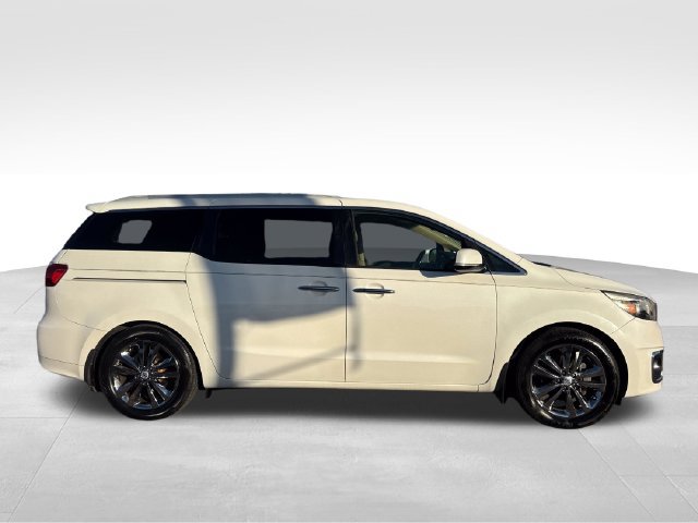 Used 2016 Kia Sedona SX Limited FWD image 8