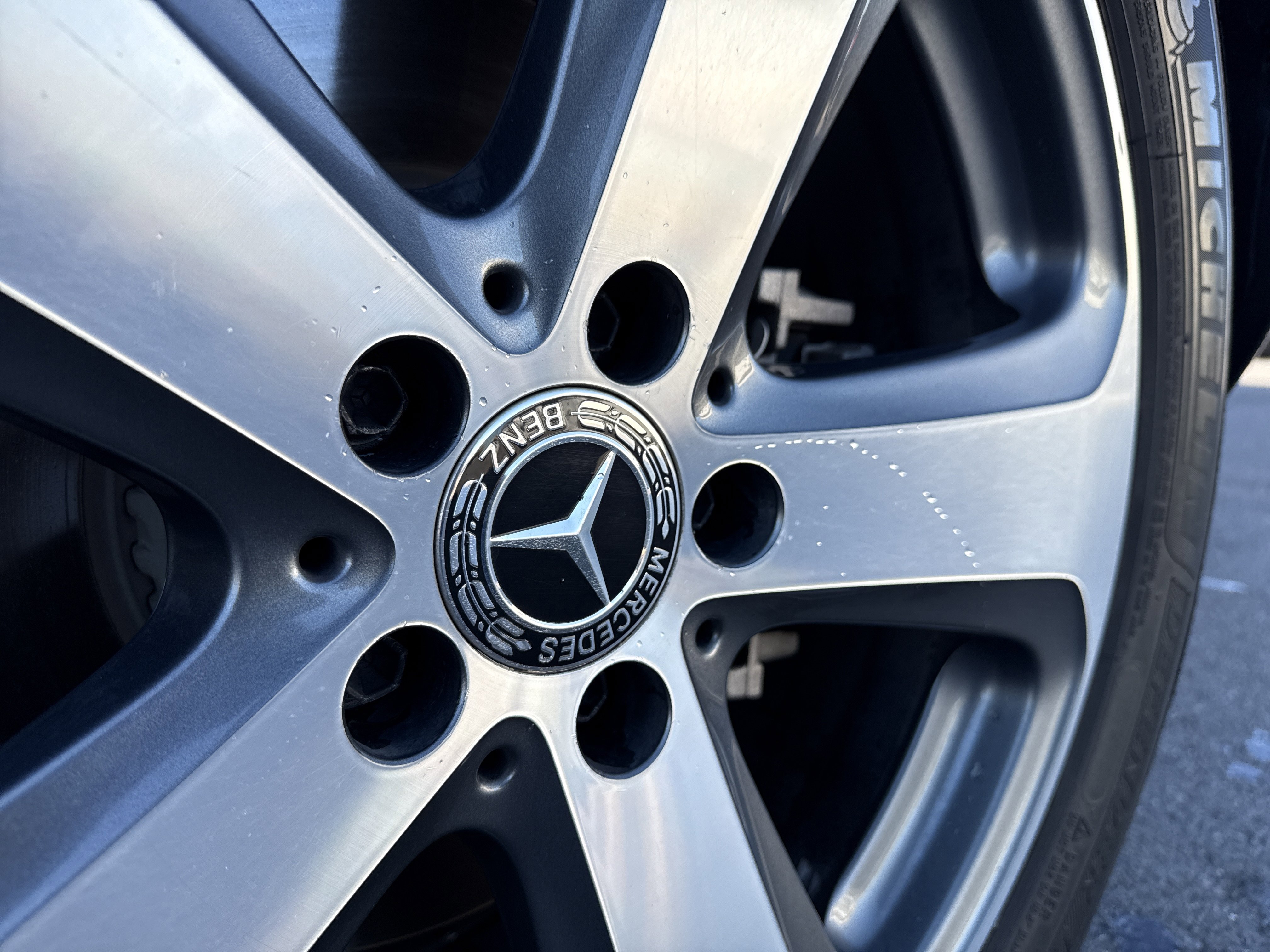 Used 2019 Mercedes-Benz GLC 300 GLC 300 image 4