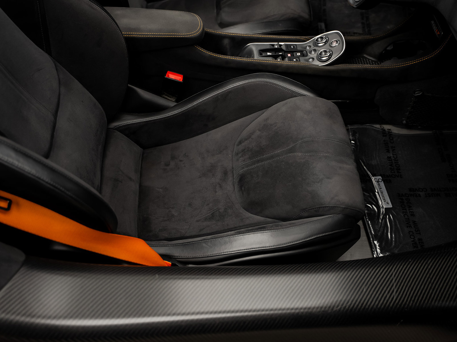 Used 2020 McLaren 600LT Spider RWD image 37