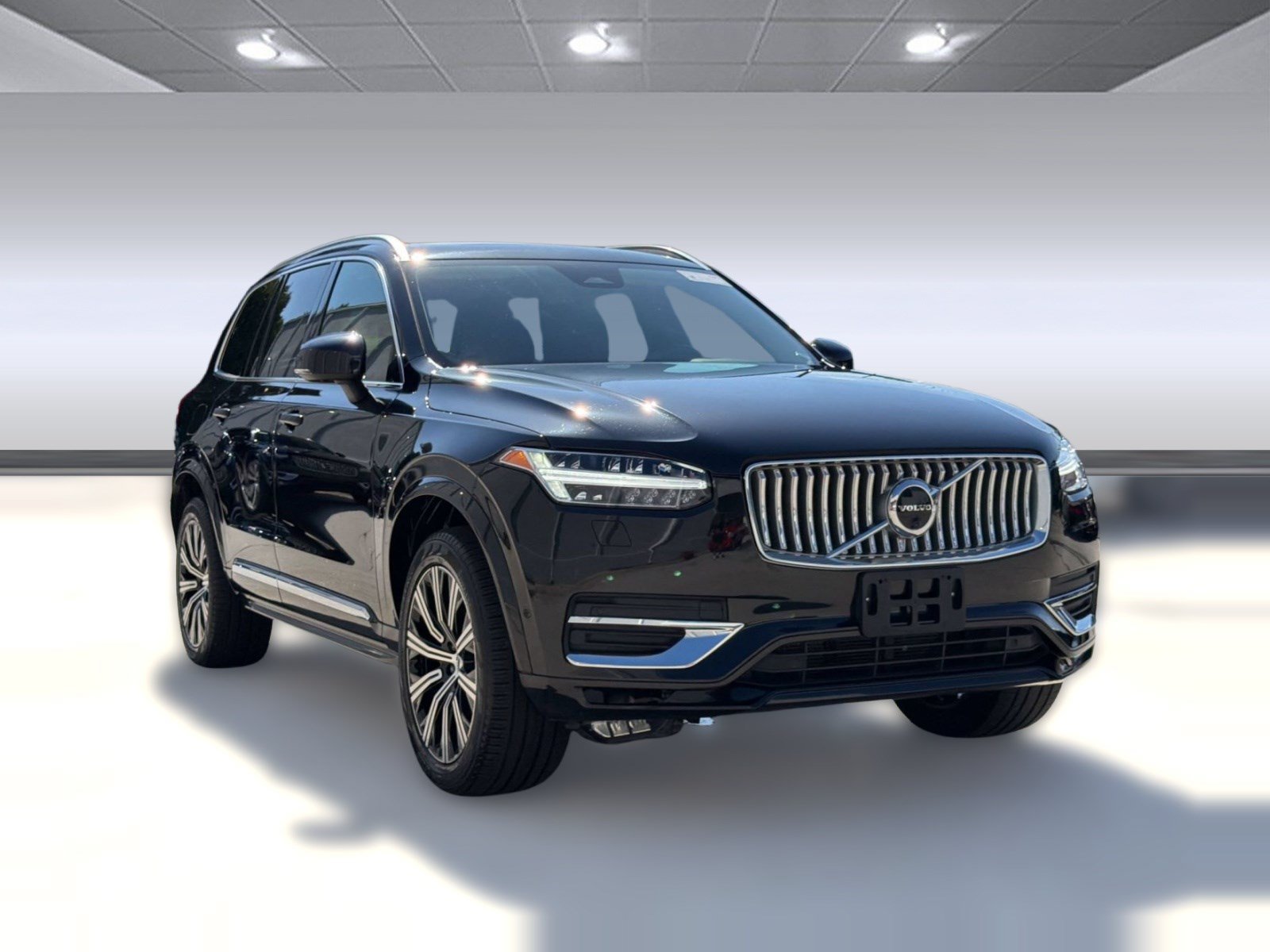 Used 2023 Volvo XC90 B6 Plus AWD/4WD image 7