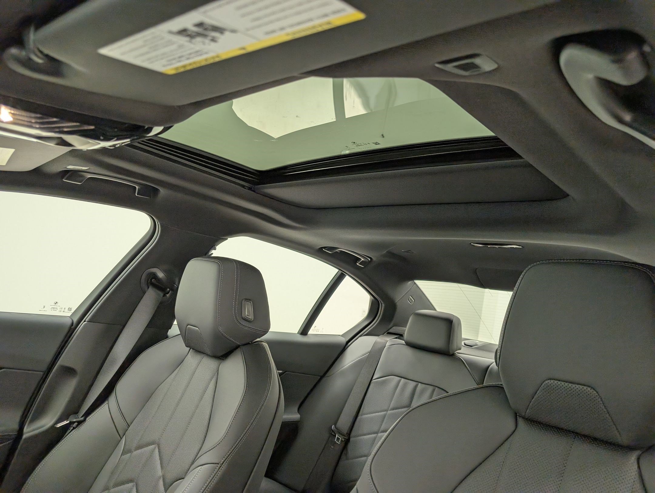 New 2026 BMW i5 eDrive40 w/ M Sport Package RWD image 16