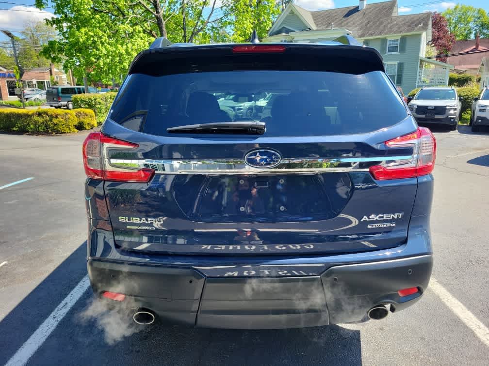 Certified 2025 Subaru Ascent Limited AWD/4WD image 4