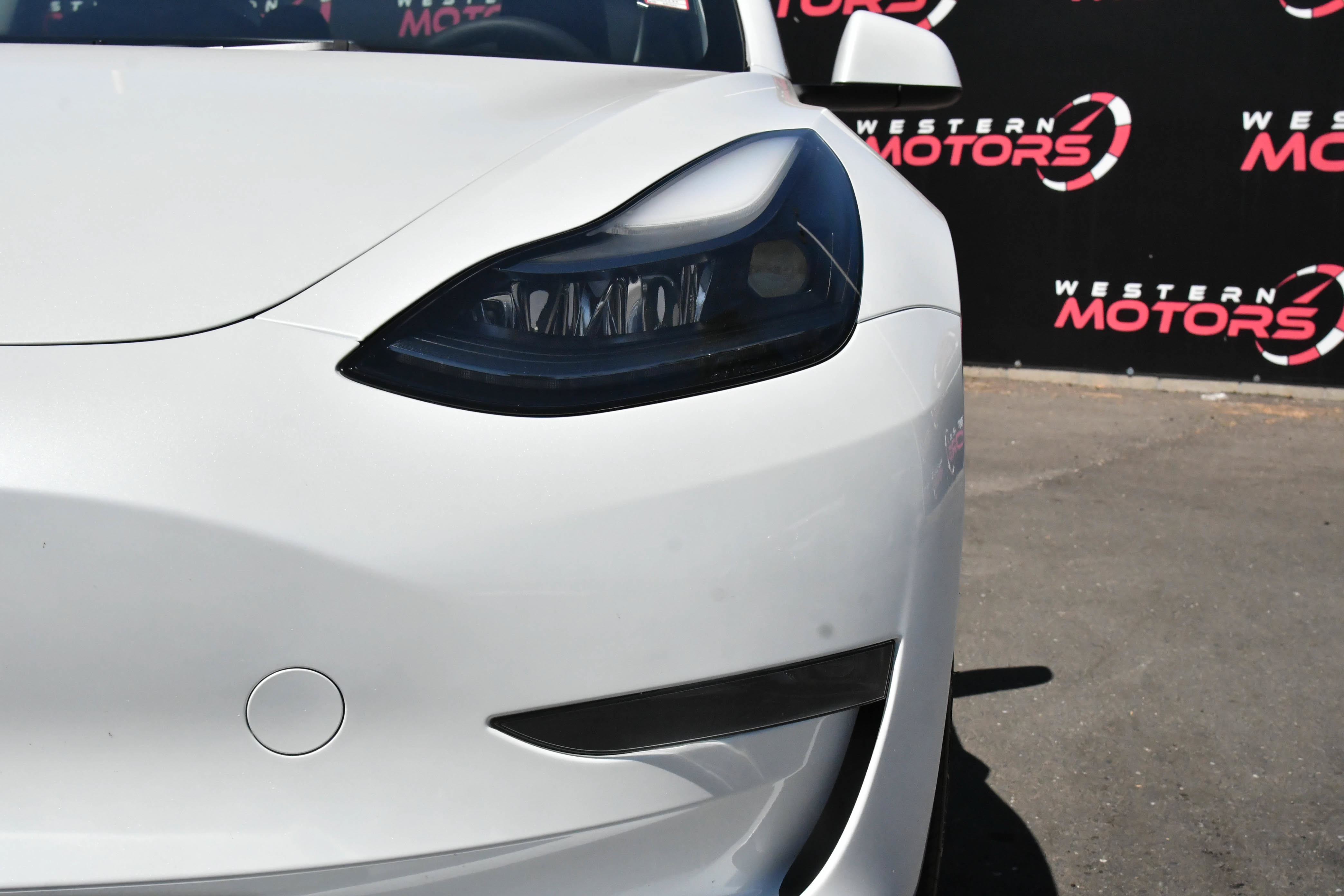 Used 2023 Tesla Model 3 Standard Range RWD image 11