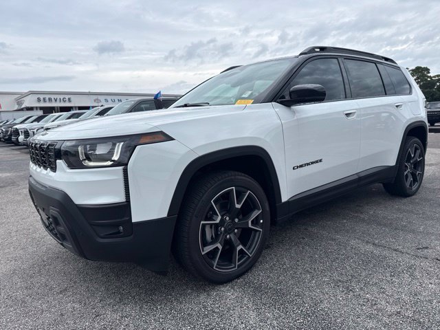 Used 2026 Jeep Cherokee Overland AWD/4WD image 3