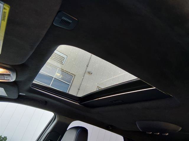 Used 2022 Dodge Durango R/T AWD/4WD image 9