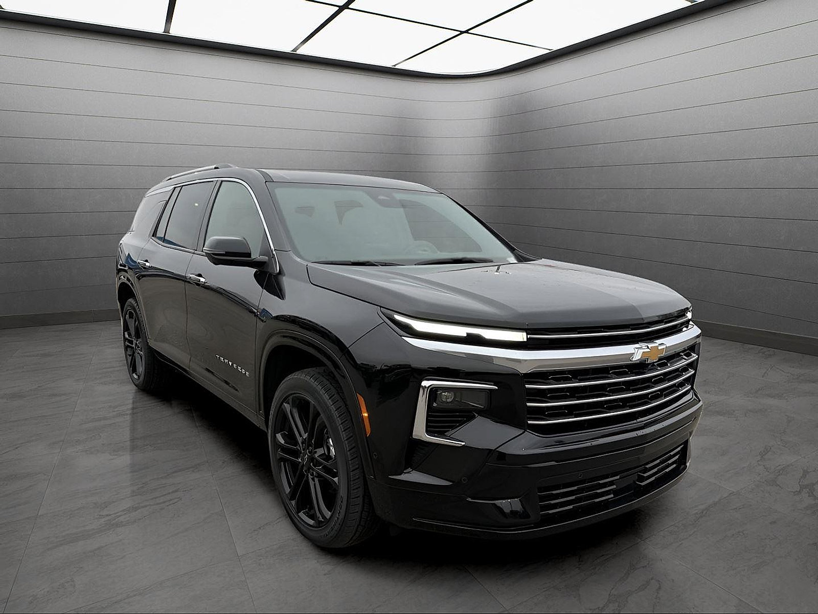 New 2026 Chevrolet Traverse High Country w/ LPO, Floor Liner Package FWD image 7