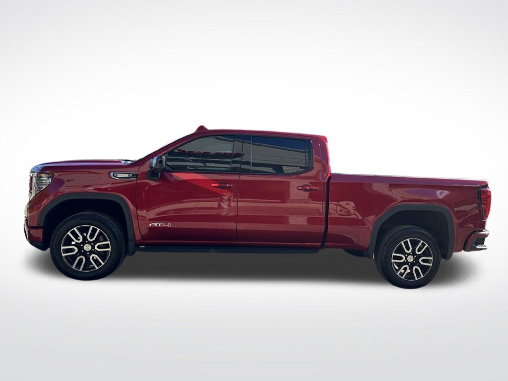 Used 2022 GMC Sierra 1500 AT4 w/ AT4 Premium Package AWD/4WD image 2