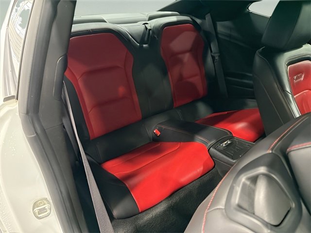 Used 2016 Chevrolet Camaro SS image 17