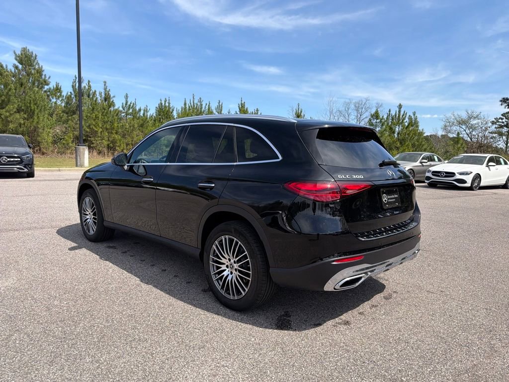 Used 2026 Mercedes-Benz GLC 300 image 9