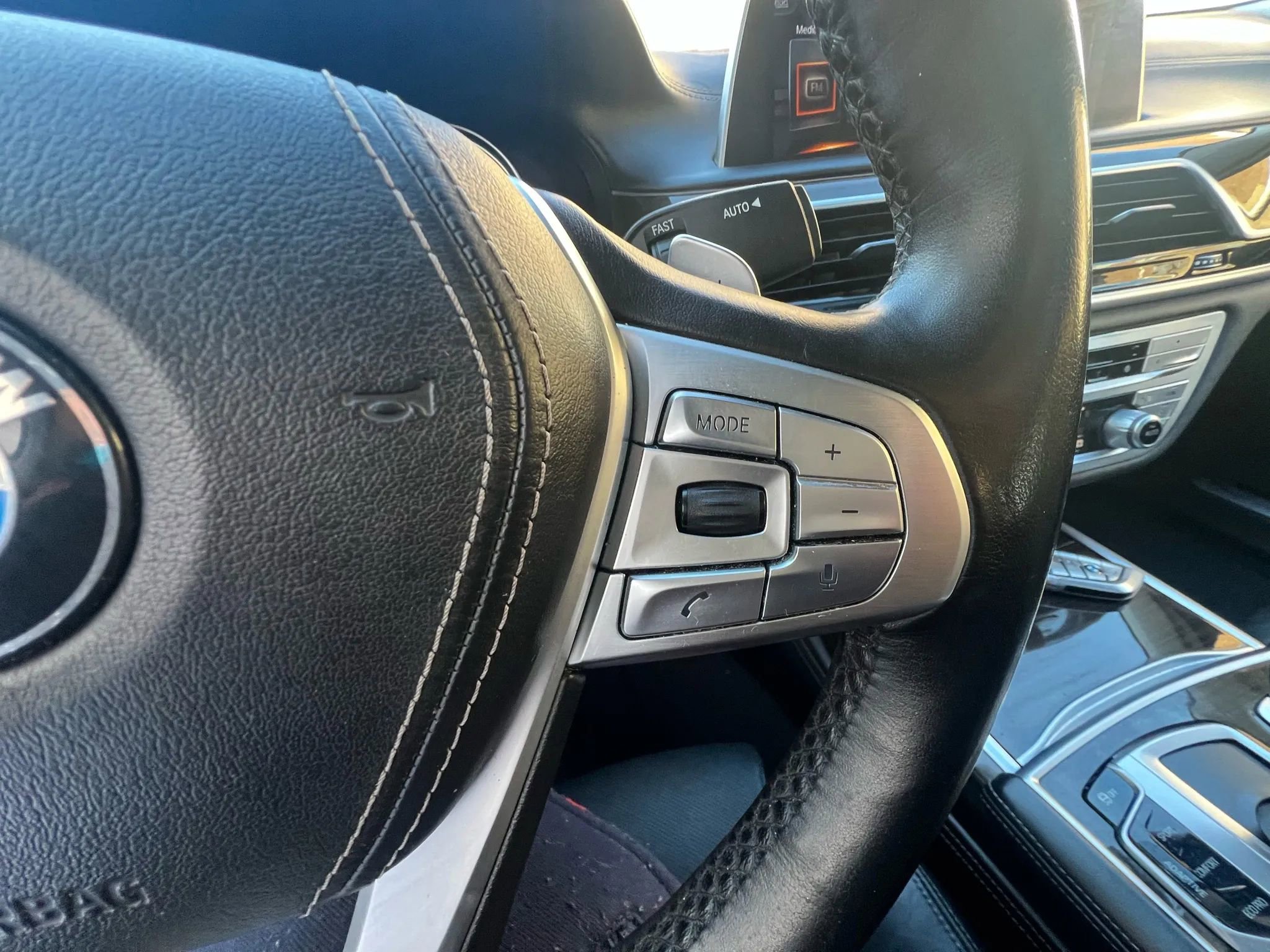 Used 2016 BMW 750i xDrive 750i xDrive Sedan 4D image 15