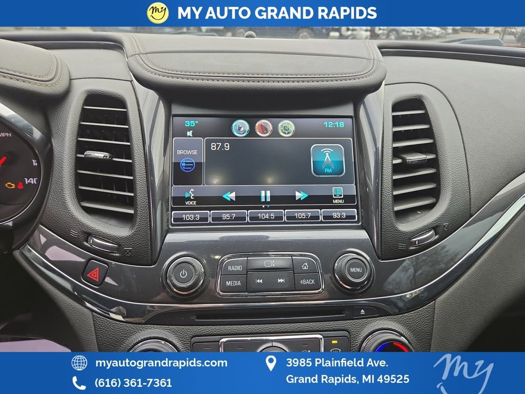 Used 2014 Chevrolet Impala LT w/ Convenience Package image 32