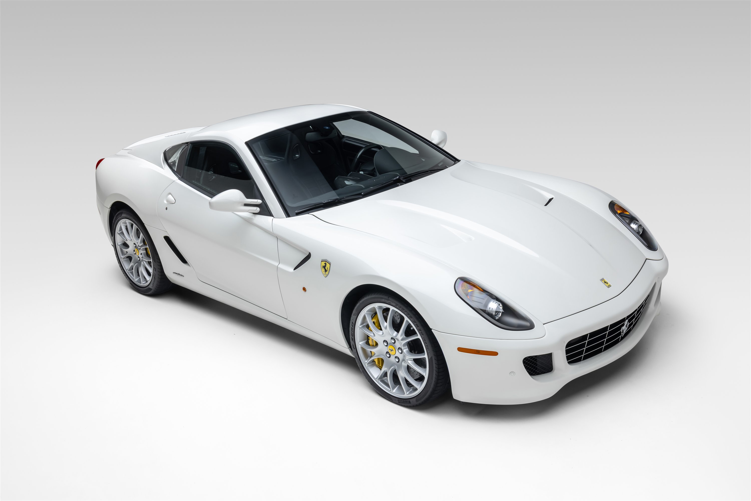 Certified 2010 Ferrari 599 GTB Fiorano RWD image 15