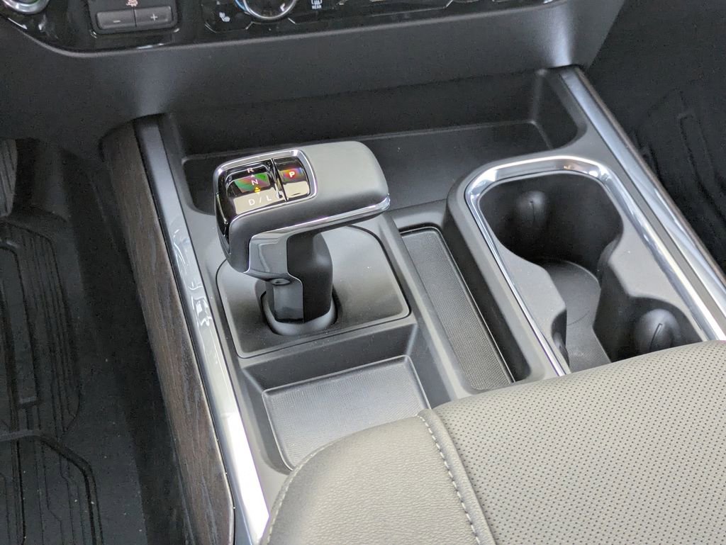 New 2026 GMC Sierra 1500 SLT image 12