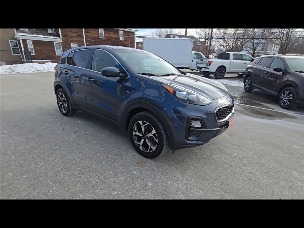 Used 2021 Kia Sportage LX image 2