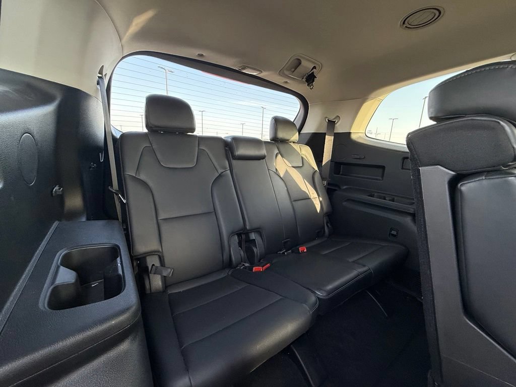 Used 2025 Kia Telluride LX FWD image 28