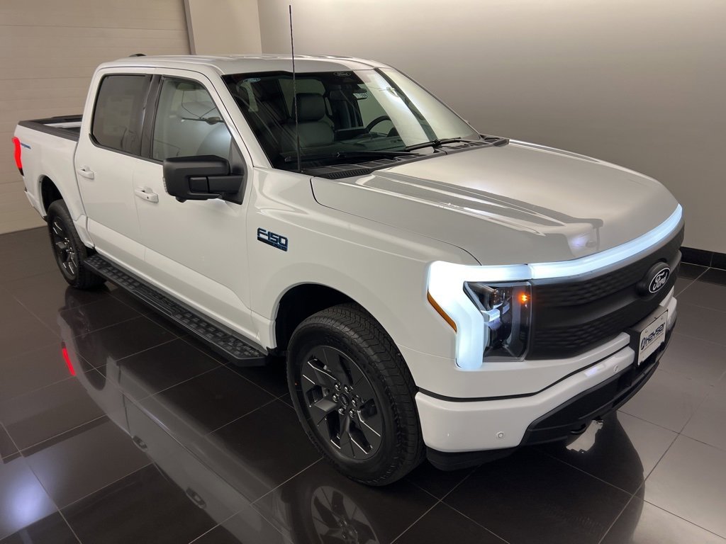 New 2025 Ford F150 Lightning Flash