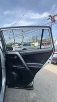 Used 2016 Toyota RAV4 XLE AWD/4WD image 16