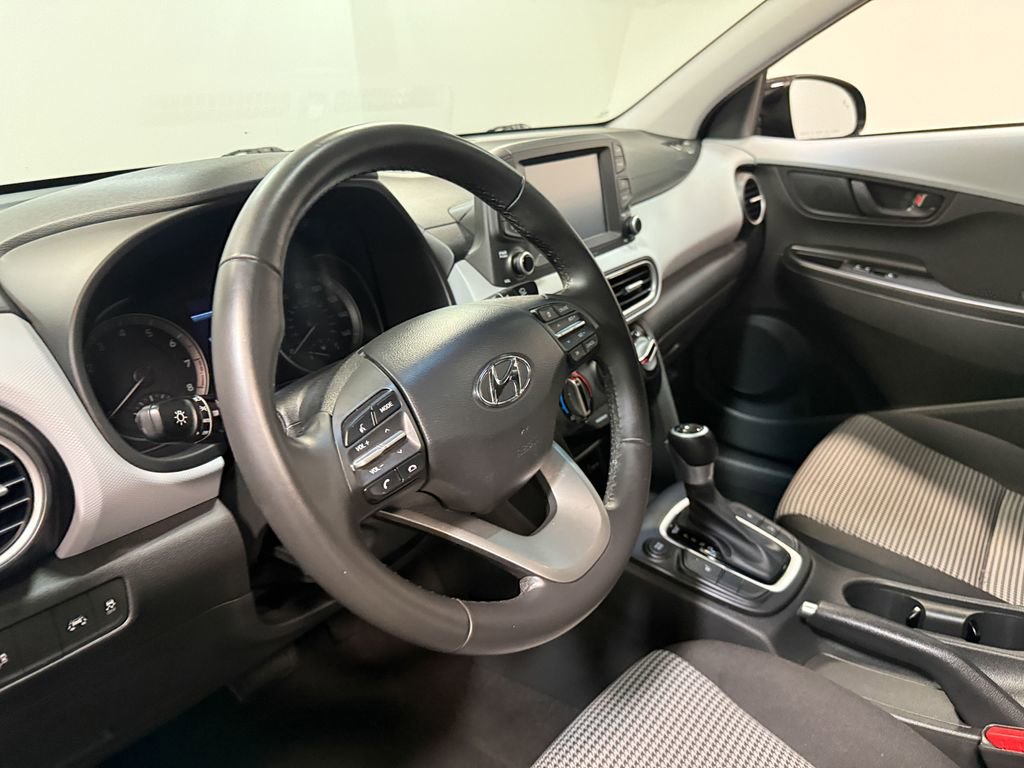 Used 2021 Hyundai Kona SEL Plus AWD/4WD image 72