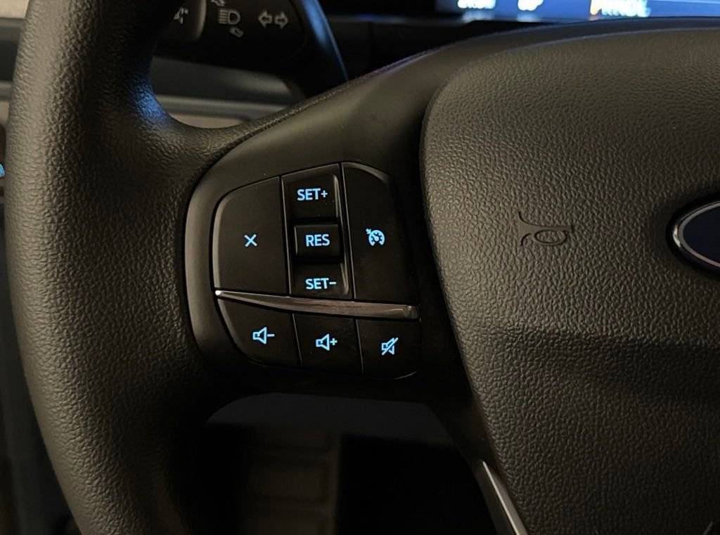 New 2025 Ford Maverick XLT image 25