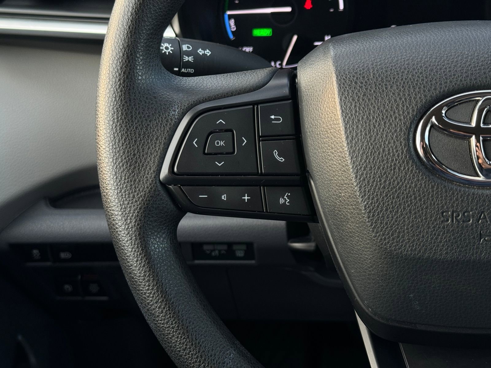 Used 2022 Toyota Sienna LE image 32