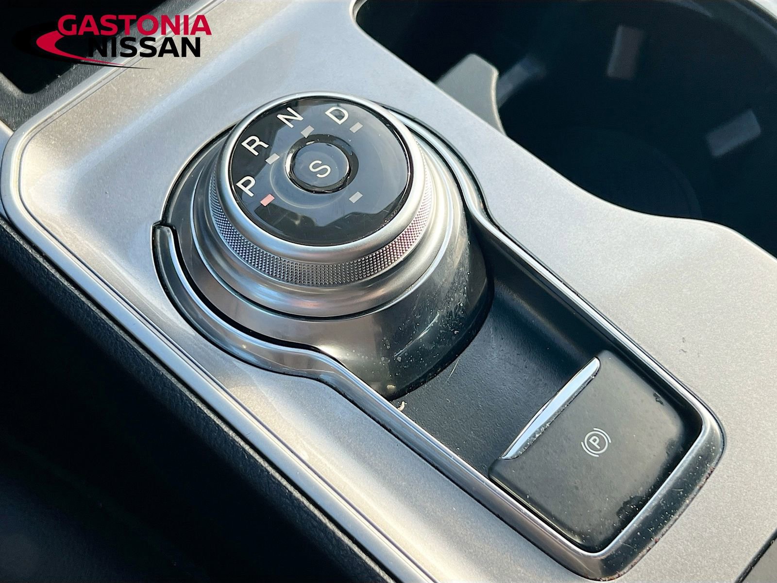 Used 2024 Ford Edge SEL image 19