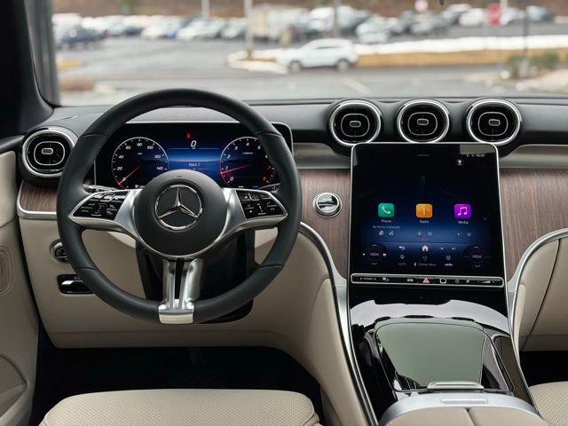 Used 2026 Mercedes-Benz GLC 300 4MATIC image 27