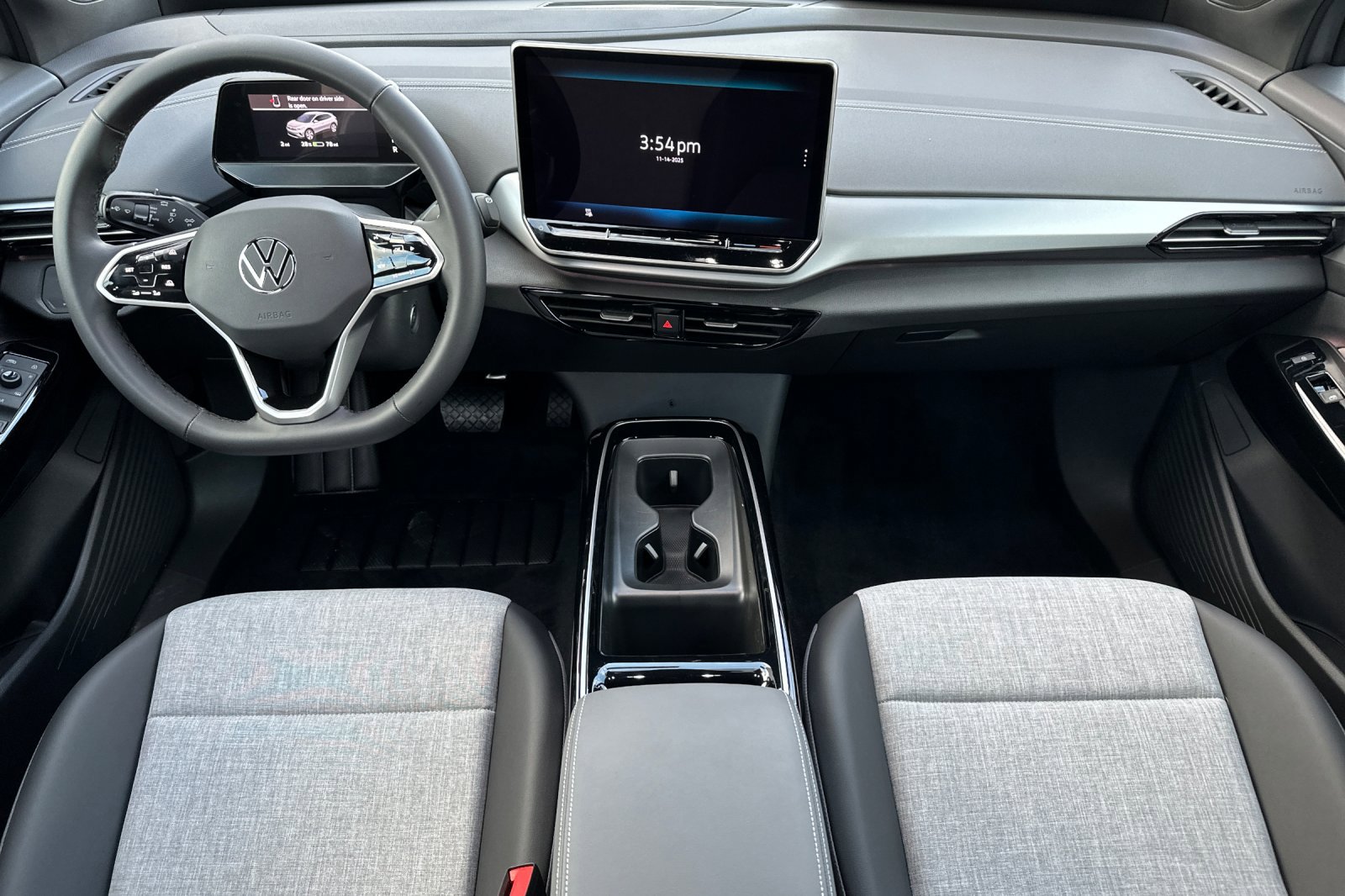 New 2025 Volkswagen ID.4 Pro image 13