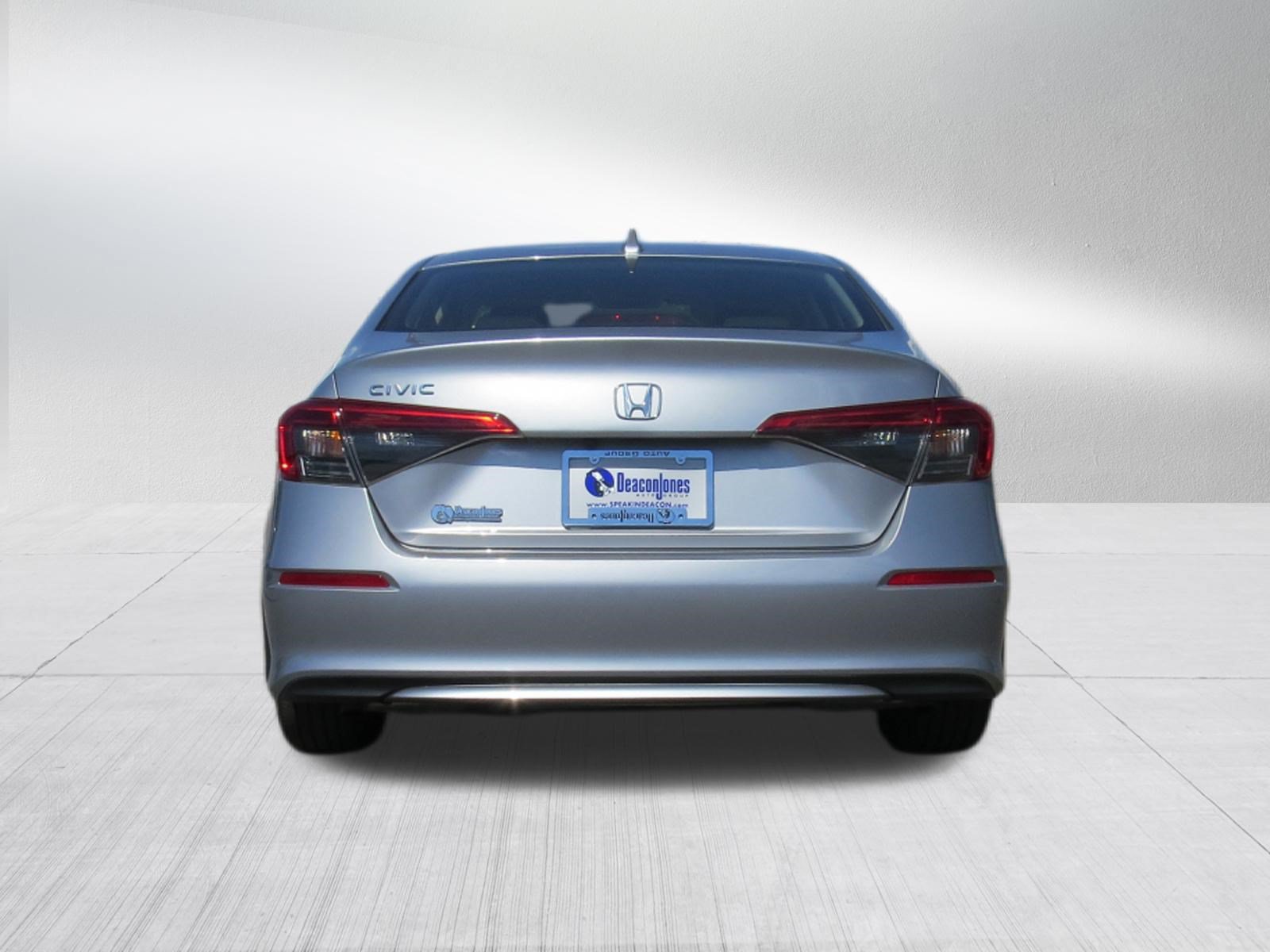 Used 2022 Honda Civic EX image 4