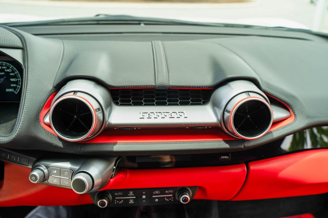 Used 2019 Ferrari 812 Superfast image 63