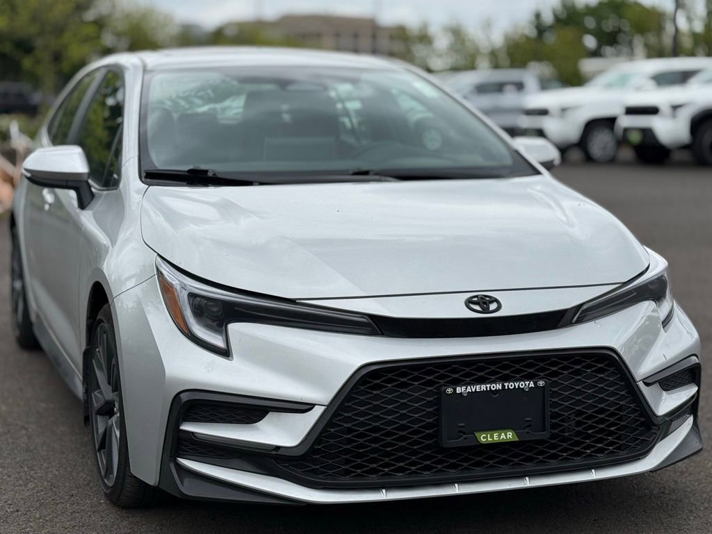 Certified 2025 Toyota Corolla XSE FWD image 7