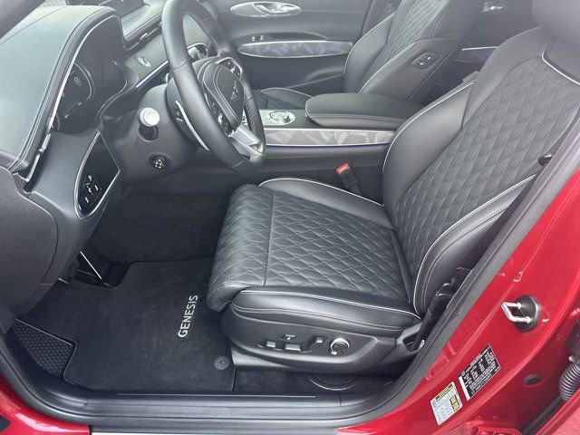 Used 2025 Genesis GV70 3.5T Sport w/ Sport Advanced Package image 10