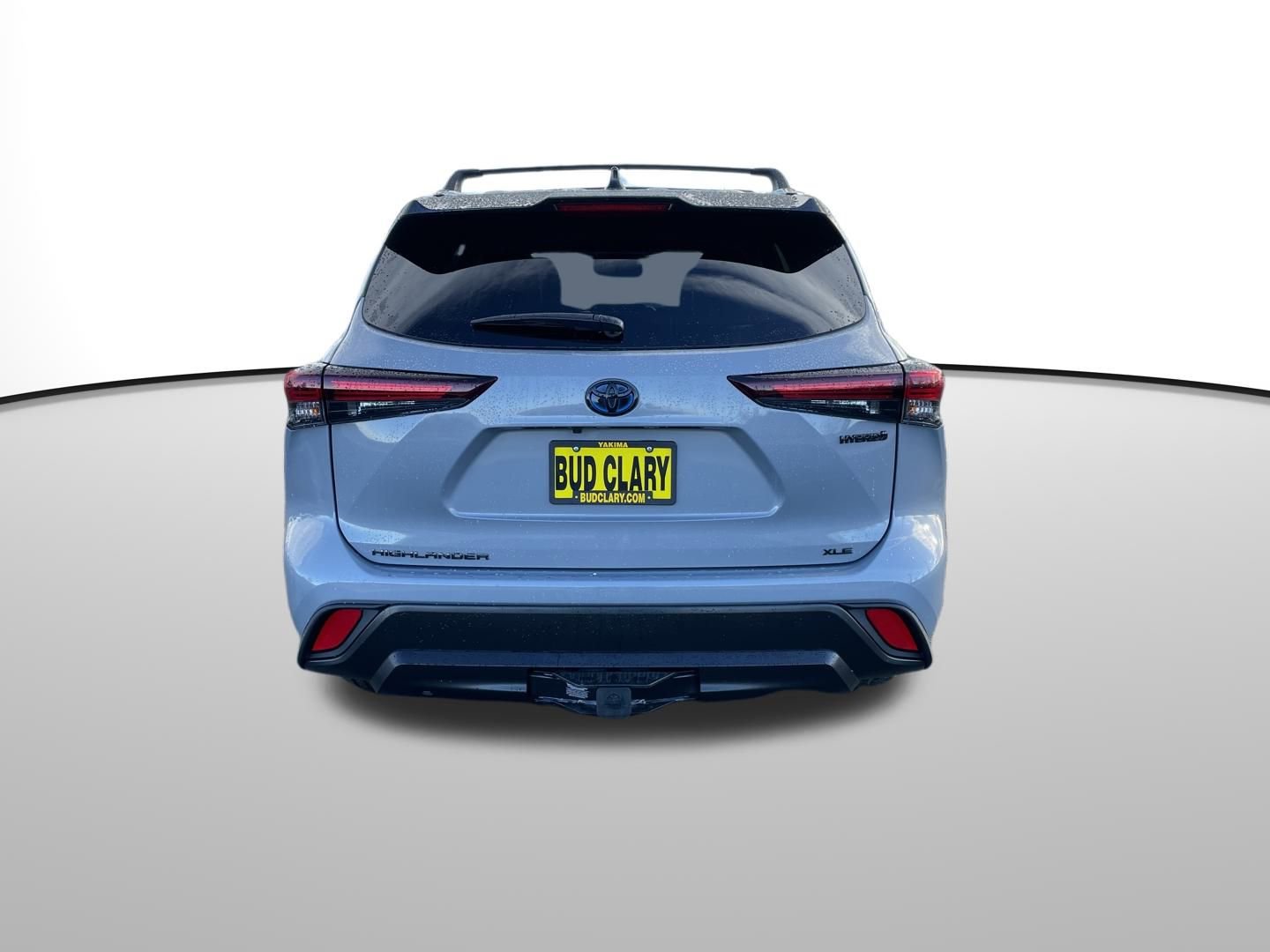 Certified 2024 Toyota Highlander XLE image 5