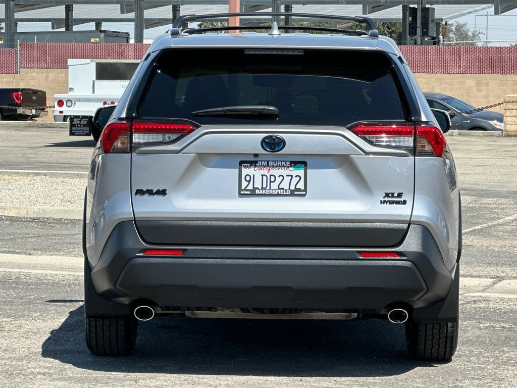 Used 2024 Toyota RAV4 XLE w/ Convenience Package AWD/4WD image 4