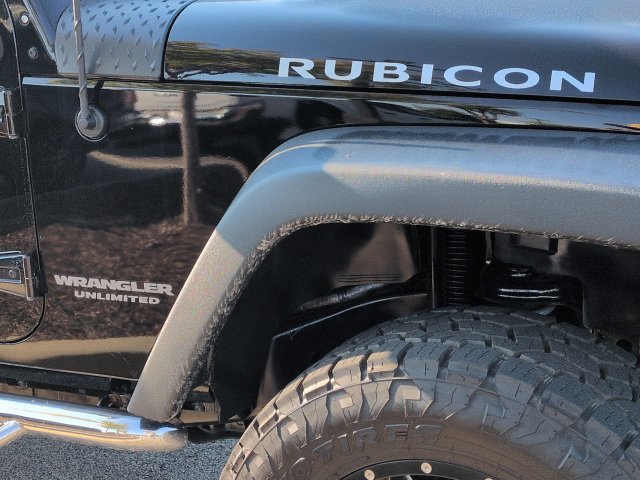 Used 2015 Jeep Wrangler Unlimited Rubicon AWD/4WD image 12
