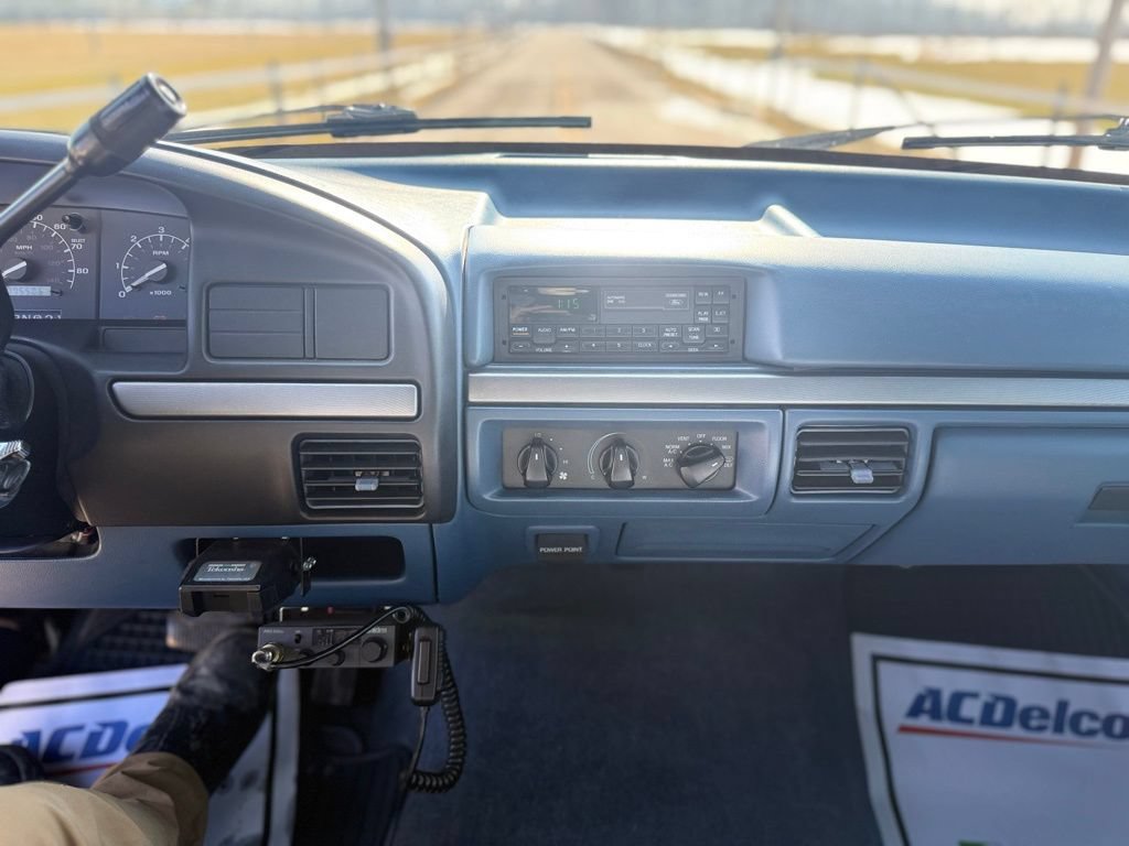 Used 1994 Ford F350 2WD SuperCab DRW image 29