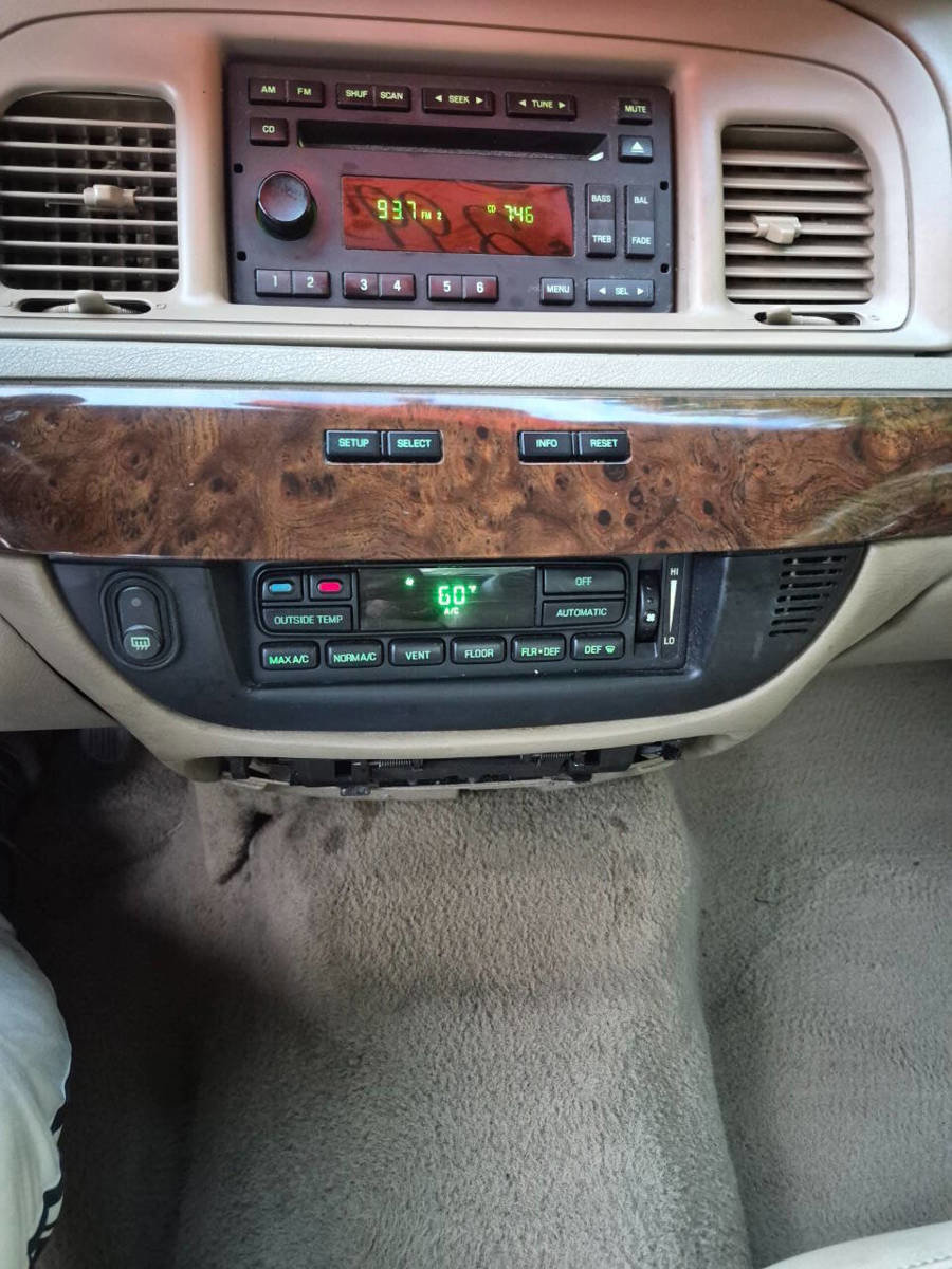 Used 2007 Mercury Grand Marquis LS RWD image 19