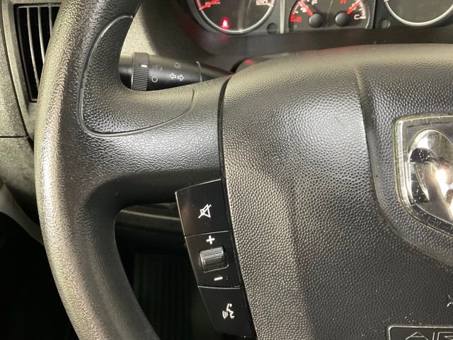 Used 2020 RAM ProMaster 2500 image 22