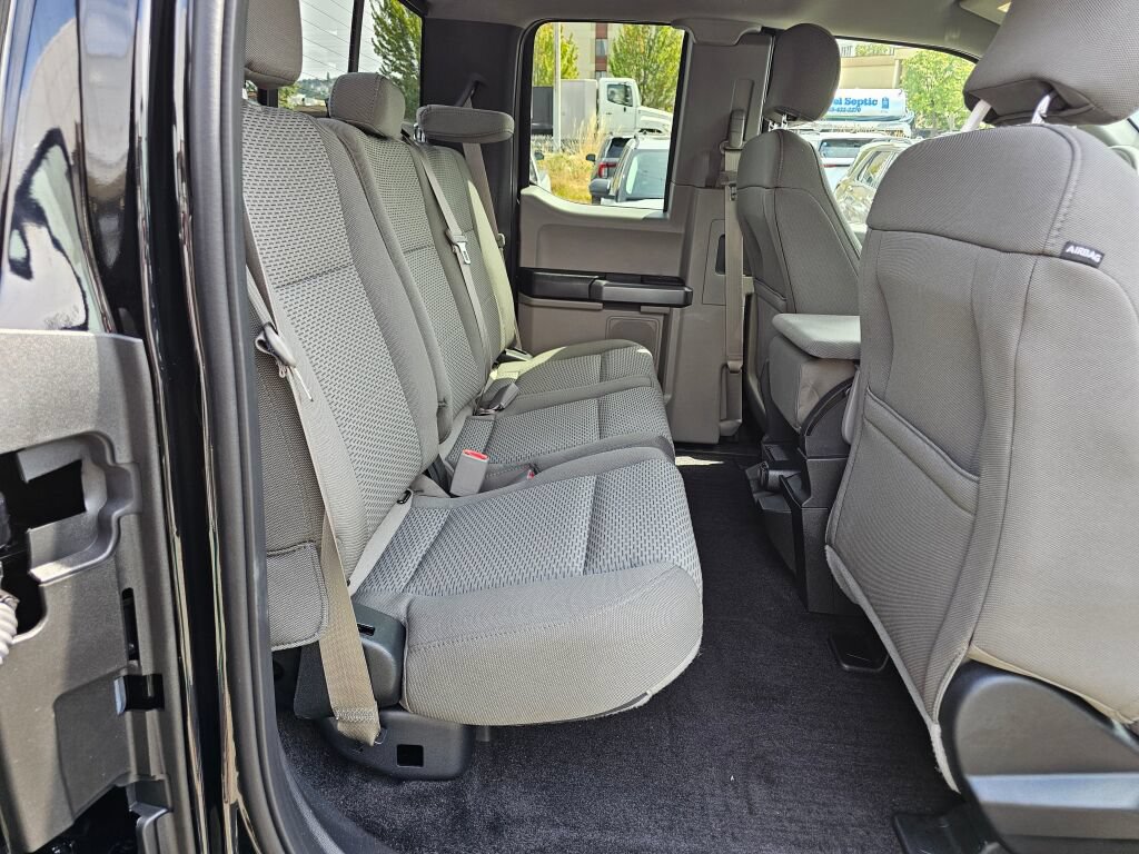 Certified 2017 Ford F150 XLT w/ Equipment Group 302A Luxury AWD/4WD image 15