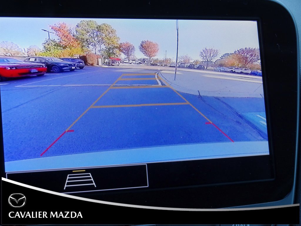 Used 2025 Chevrolet Malibu LT image 28