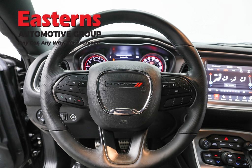 Used 2021 Dodge Challenger R/T Scat Pack RWD image 10
