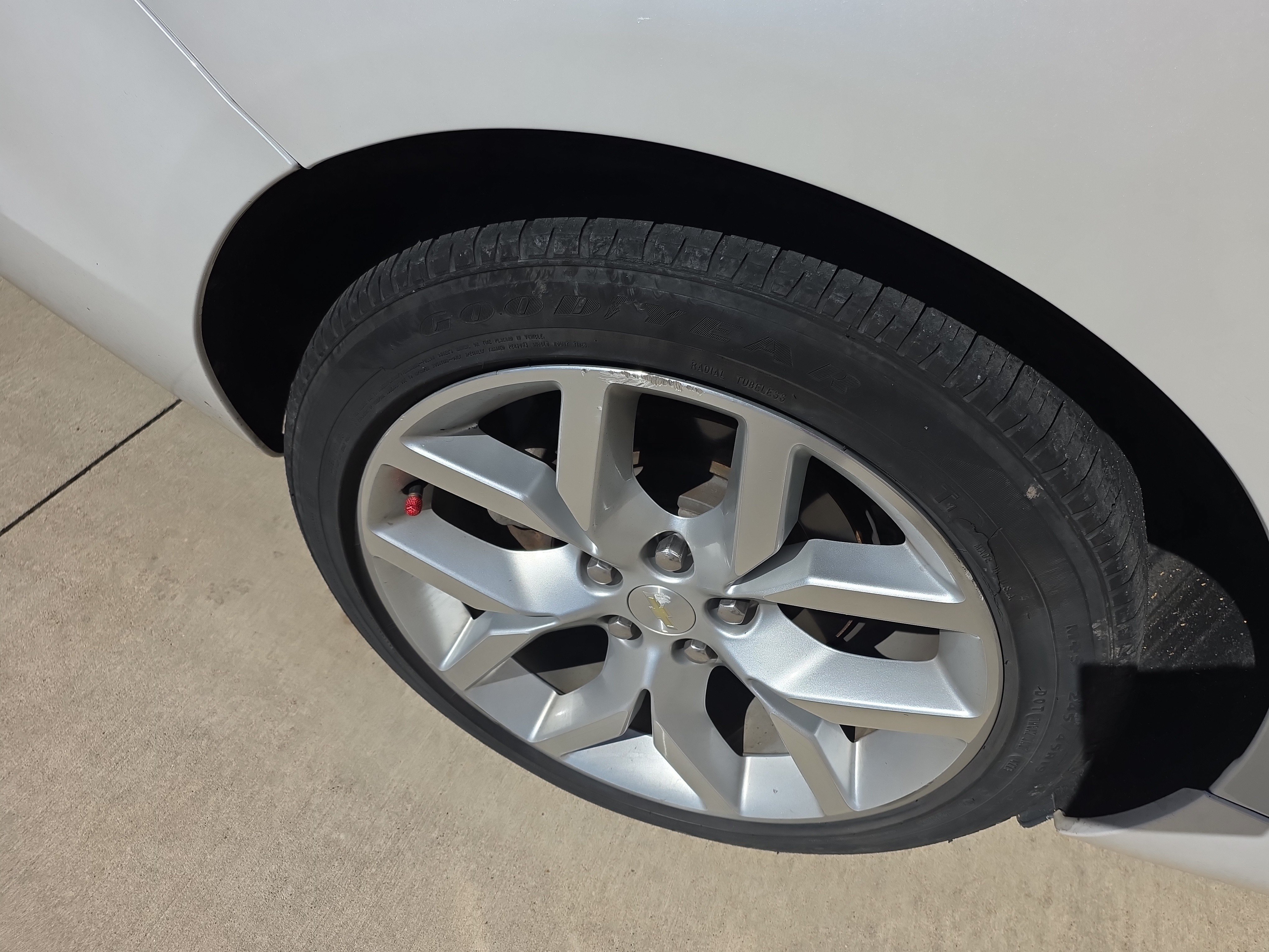 Used 2017 Chevrolet Impala Premier w/ Enhanced Convenience Package FWD image 9