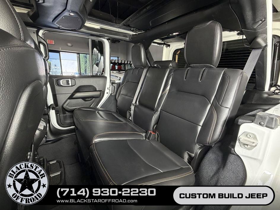Used 2024 Jeep Wrangler Unlimited Sahara AWD/4WD image 22