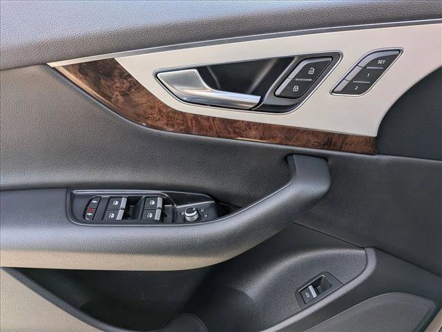 Used 2018 Audi Q7 2.0T Premium image 14