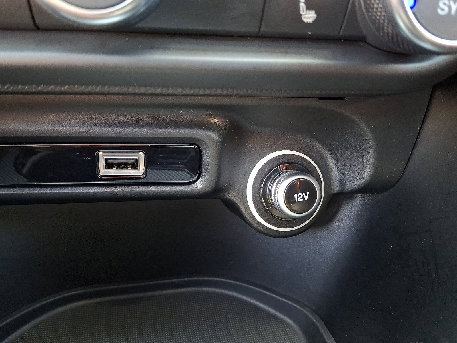 Used 2023 Alfa Romeo Giulia Veloce image 25