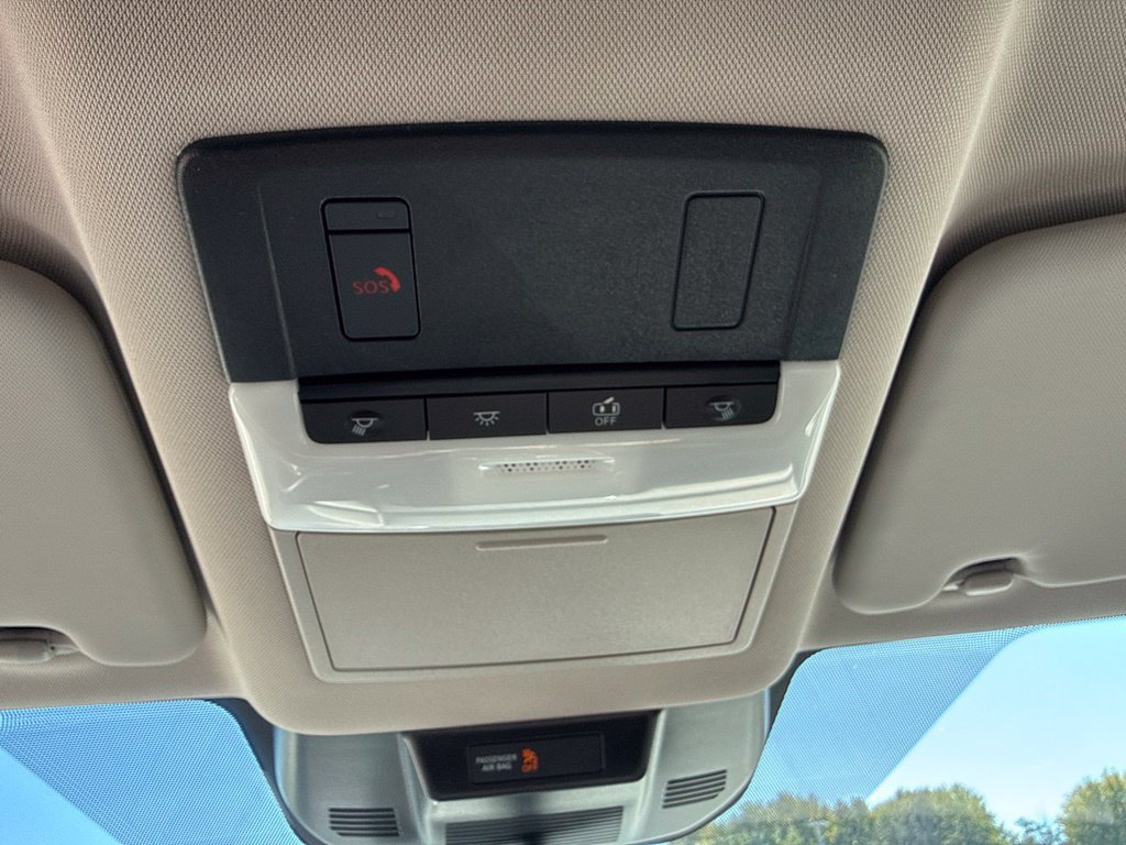 Certified 2026 Nissan Rogue SV AWD/4WD image 18