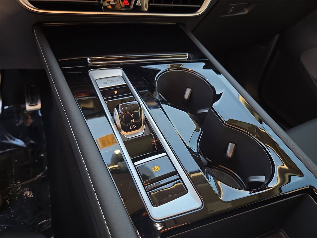 New 2025 Volkswagen Atlas SEL Premium R-Line image 24